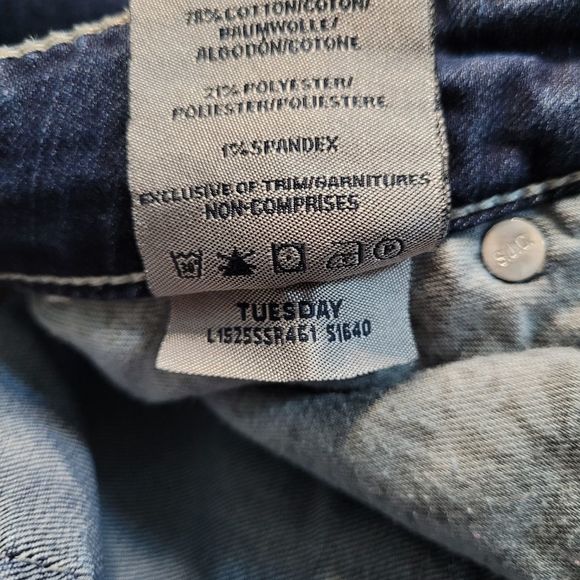 SILVER Jeans Company Tuesday Dark Blue Wash Women's Denim Jeans Pants - Picture 10 of 11